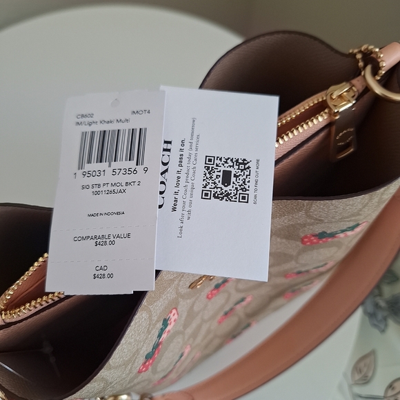 NWT Coach CB602 Mollie Bucket Bag 22 In Signature Canvas With Strawberry Print - Picture 11 of 11